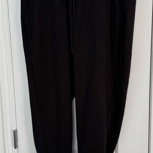 Torrid Size 2X Black Cupro Crop Active Jogger - NWT